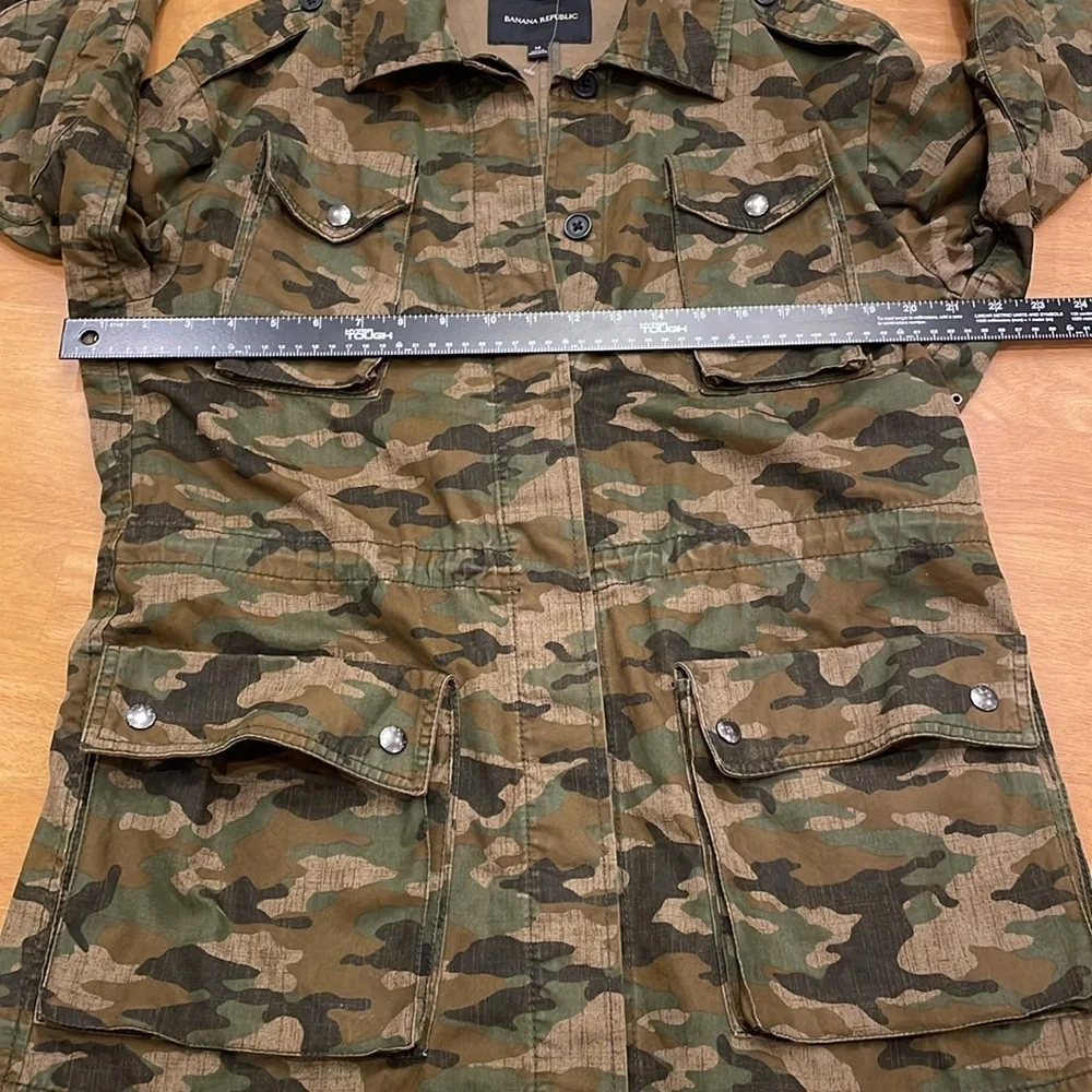 Banana Republic Men’s Army Camo 4 Pocket Jacket Medium Button Down Military Coat